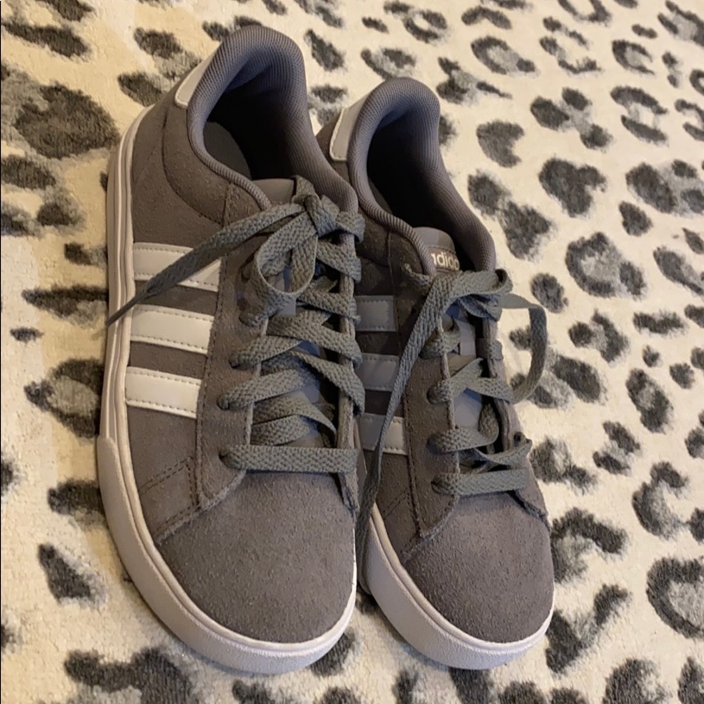 Adidas Boys shoes.  NWOT size 3
